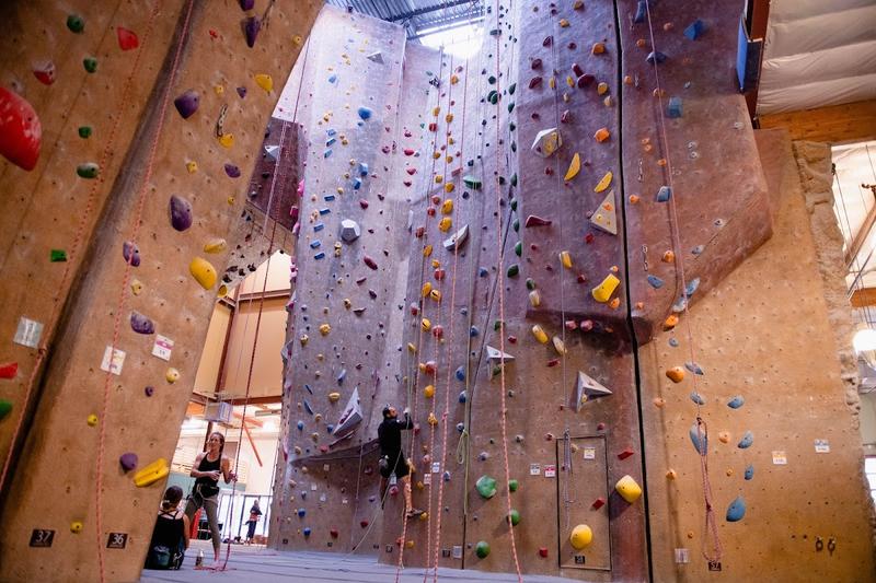 Mesa Rim Climbing Center (Mira Mesa)