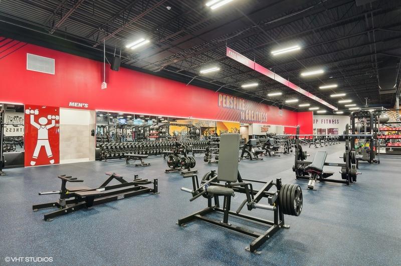 Crunch Fitness - Steele Creek