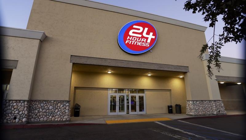 24 Hour Fitness